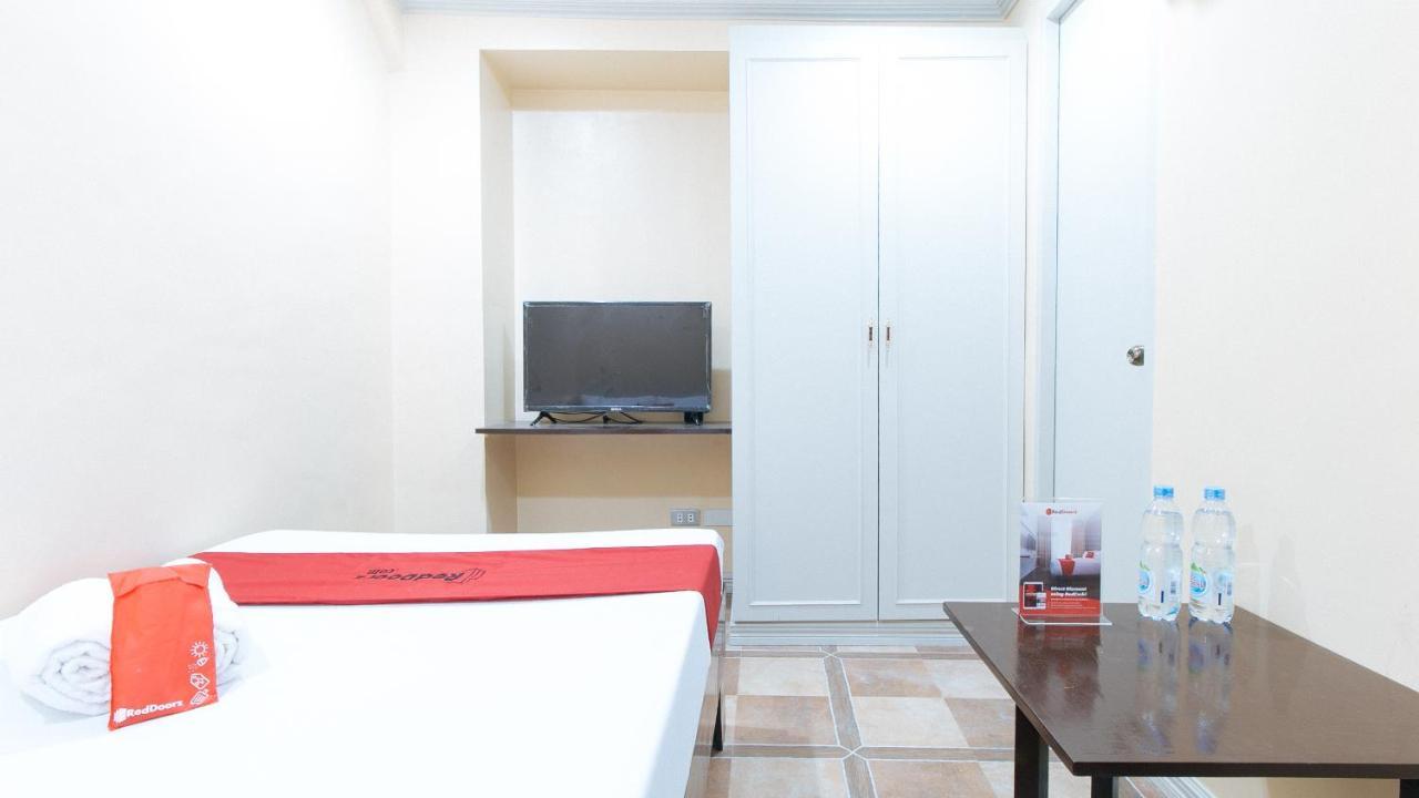 Reddoorz Plus At Canley Residential Pasig City Eksteriør billede