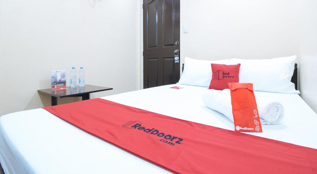 Reddoorz Plus At Canley Residential Pasig City Eksteriør billede