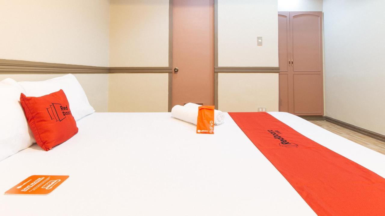 Reddoorz Plus At Canley Residential Pasig City Eksteriør billede