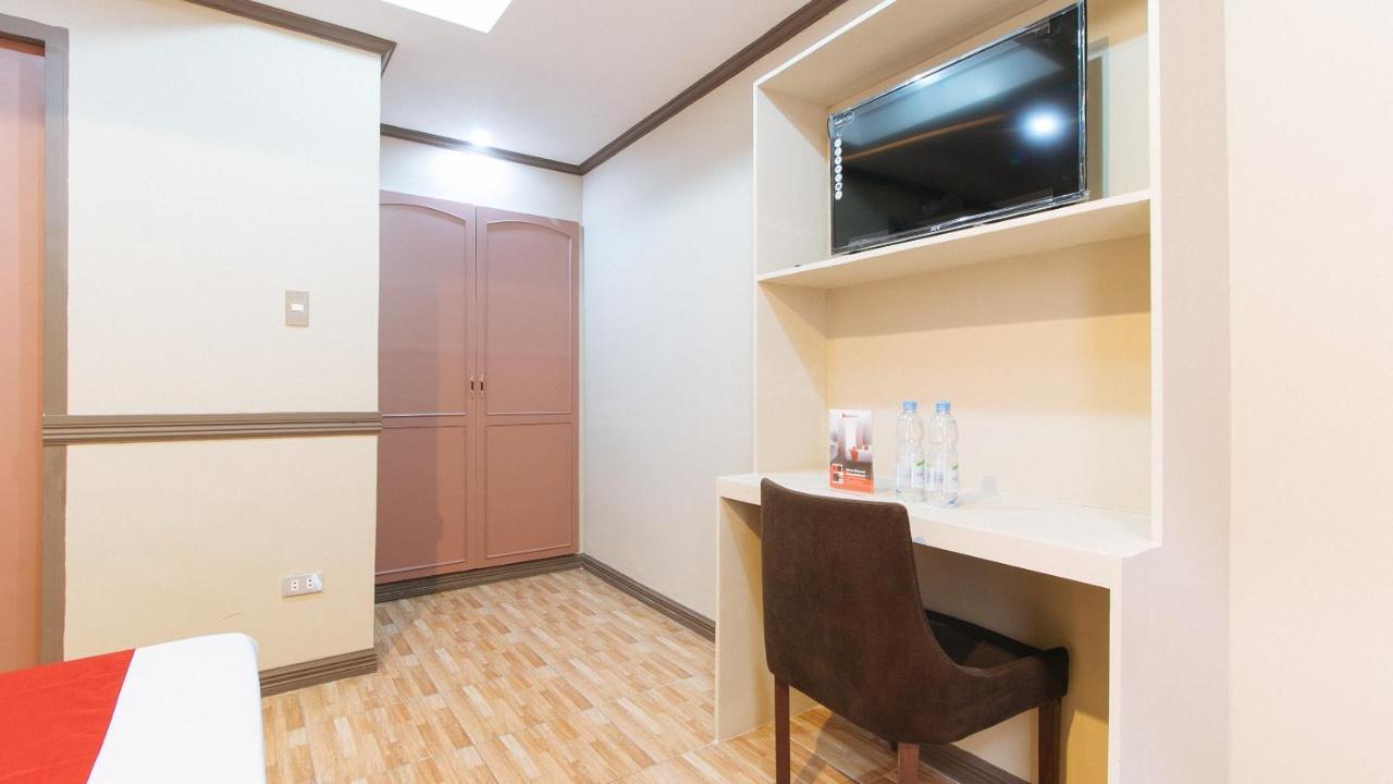 Reddoorz Plus At Canley Residential Pasig City Eksteriør billede