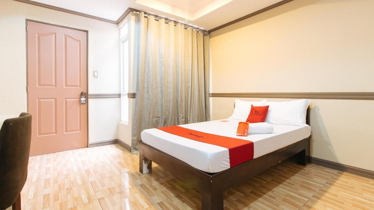 Reddoorz Plus At Canley Residential Pasig City Eksteriør billede