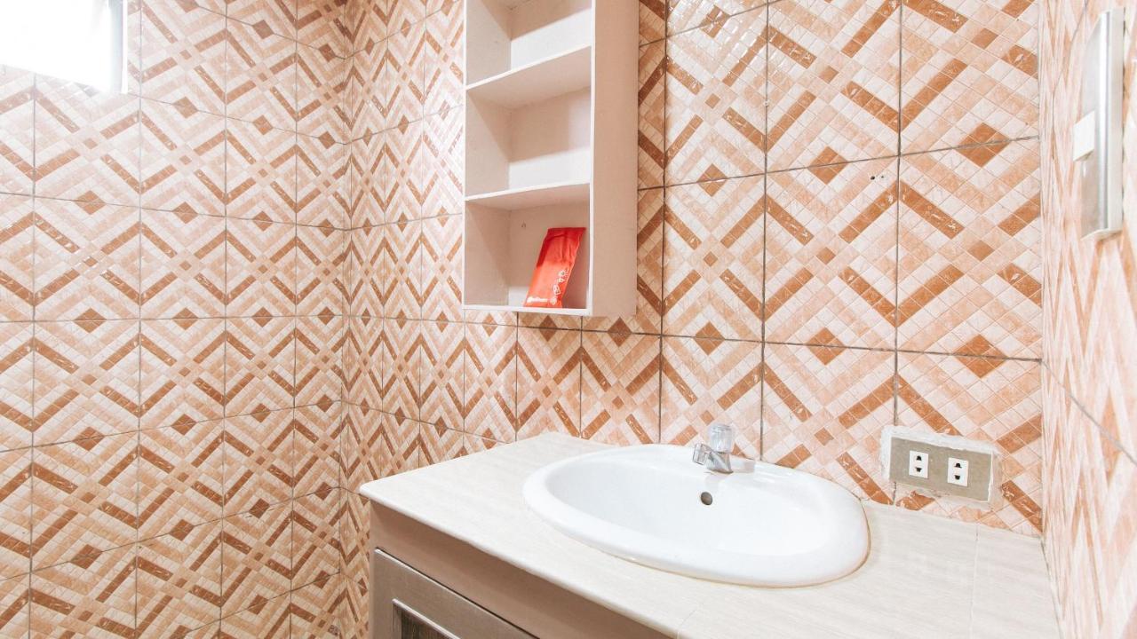 Reddoorz Plus At Canley Residential Pasig City Eksteriør billede