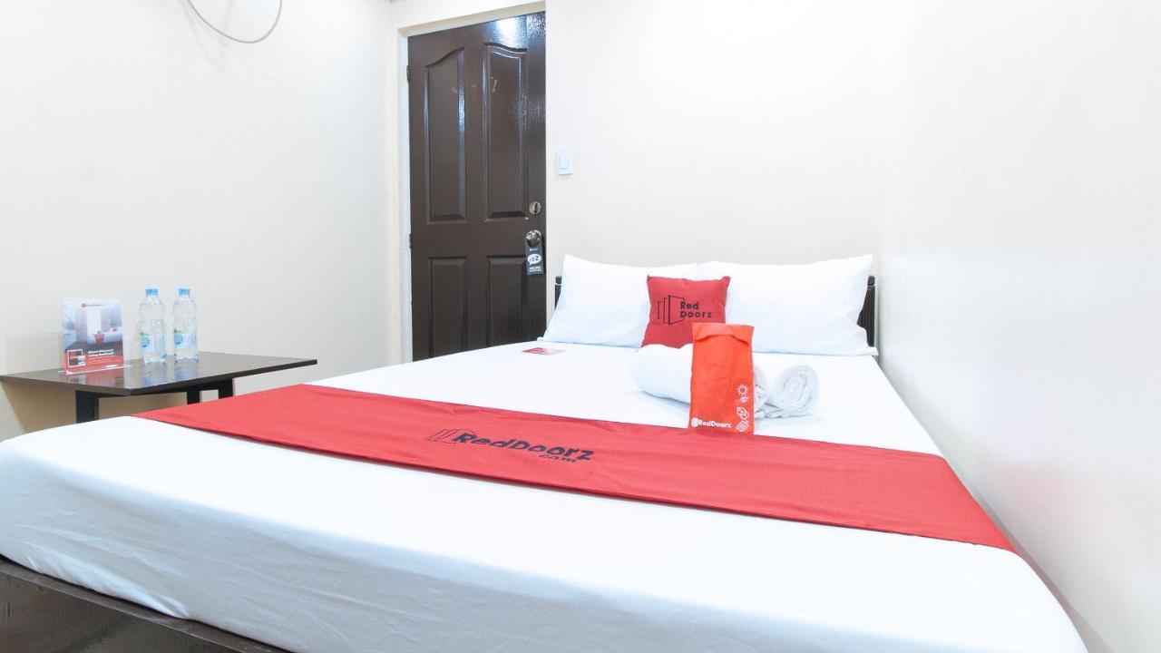 Reddoorz Plus At Canley Residential Pasig City Eksteriør billede