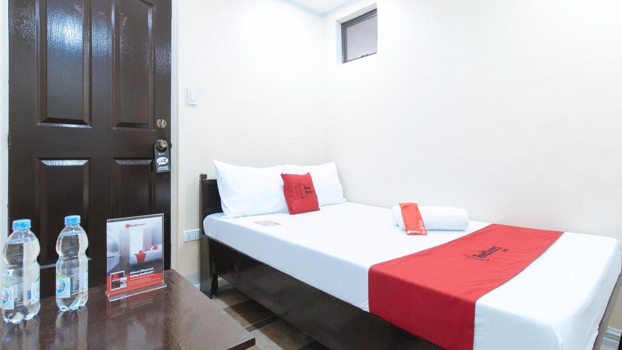 Reddoorz Plus At Canley Residential Pasig City Eksteriør billede
