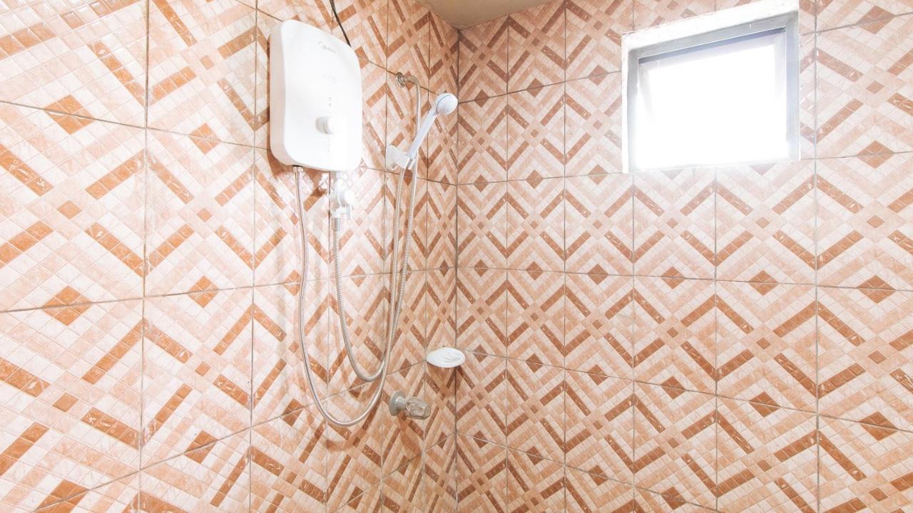Reddoorz Plus At Canley Residential Pasig City Eksteriør billede