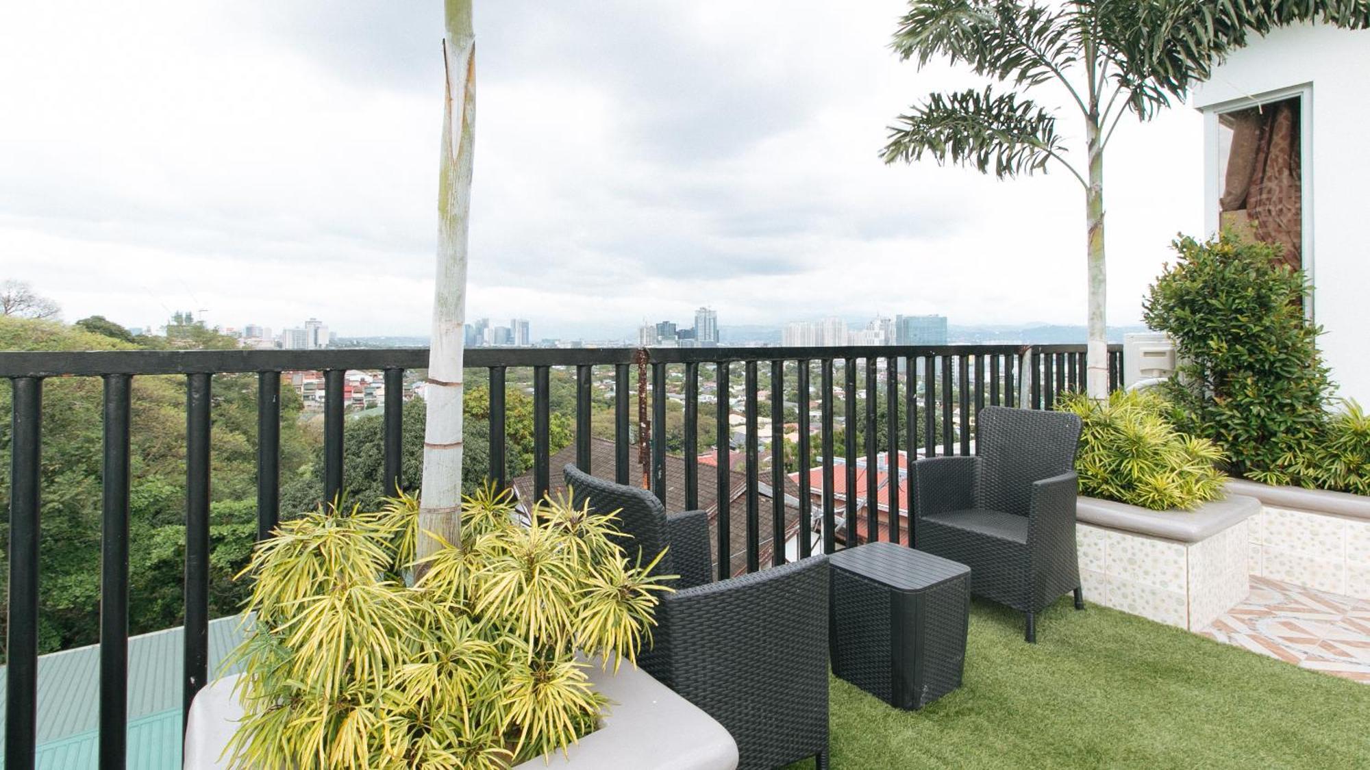 Reddoorz Plus At Canley Residential Pasig City Eksteriør billede